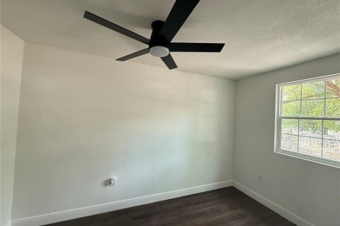 Casa en venta en Auburndale, Florida, 3 dormitorios, 92.9 m2 № 2167302 - foto 12
