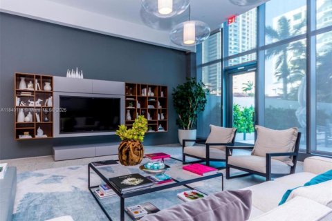 Copropriété à louer à Miami, Floride: 2 chambres, 102.84 m2 № 1943206 - photo 23