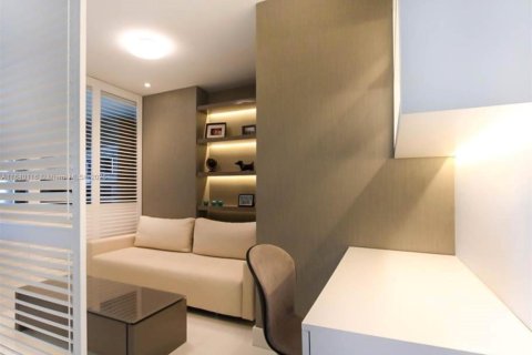 Copropriété à louer à Miami, Floride: 2 chambres, 102.84 m2 № 1943206 - photo 22