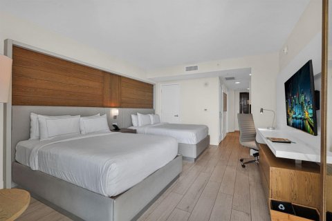 Condominio en venta en Fort Lauderdale, Florida, 3 habitaciones, 49.52 m2 № 2191575 - foto 12