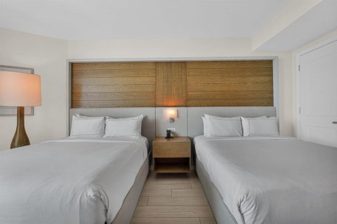 Condominio en venta en Fort Lauderdale, Florida, 3 habitaciones, 49.52 m2 № 2191575 - foto 10