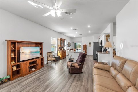 House in Parrish, Florida 3 bedrooms, 131.18 sq.m. № 2099166 - photo 3