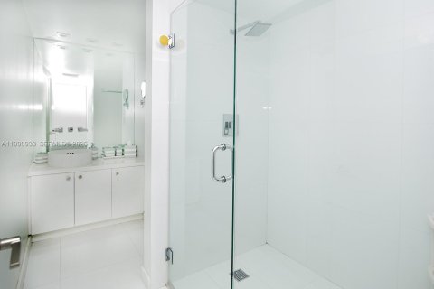 Condominio en alquiler en Miami Beach, Florida, 1 dormitorio, 74.14 m2 № 2058080 - foto 10