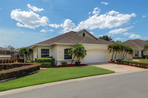 House in Lakeland, Florida 3 bedrooms, 203.18 sq.m. № 1883025 - photo 1