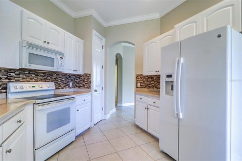 House in Lakeland, Florida 3 bedrooms, 203.18 sq.m. № 1883025 - photo 10