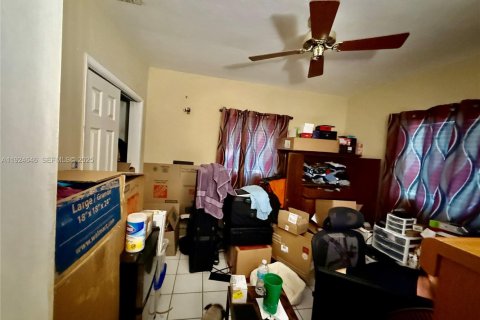 Casa en venta en North Miami Beach, Florida, 4 dormitorios, 145.58 m2 № 1982970 - foto 12