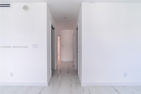 Купить кондоминиум в Санни-Айлс-Бич, Флорида 1 спальня, 93.37м2, № 2025543 - фото 27