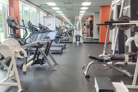 Купить кондоминиум в Санни-Айлс-Бич, Флорида 1 спальня, 93.37м2, № 2025543 - фото 30