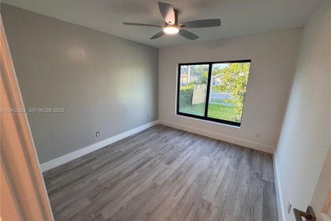 Villa ou maison à louer à Fort Lauderdale, Floride: 3 chambres, 133.69 m2 № 2002337 - photo 23