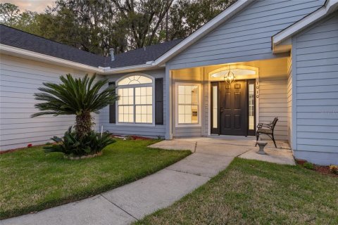 House in Gainesville, Florida 4 bedrooms, 218.97 sq.m. № 1603089 - photo 2