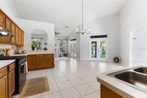 House in Gainesville, Florida 4 bedrooms, 218.97 sq.m. № 1603089 - photo 11
