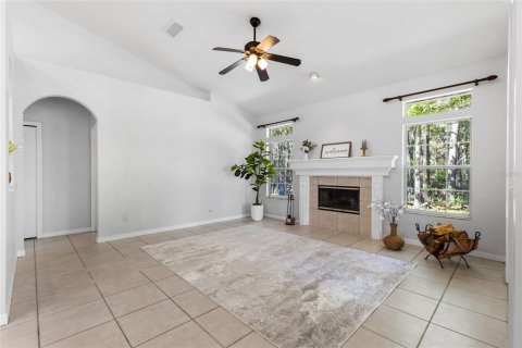 House in Gainesville, Florida 4 bedrooms, 218.97 sq.m. № 1603089 - photo 7