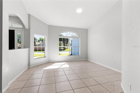 House in Gainesville, Florida 4 bedrooms, 218.97 sq.m. № 1603089 - photo 9
