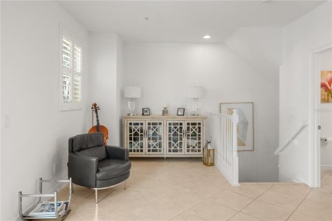 Townhouse in Lake Mary, Florida 4 bedrooms, 219.71 sq.m. № 2380799 - photo 6