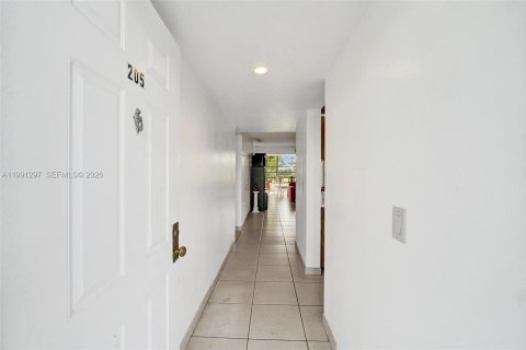 Condo in Davie, Florida, 2 bedrooms  № 2066108 - photo 4