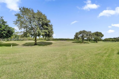 Condo in Davie, Florida, 2 bedrooms  № 2066108 - photo 29