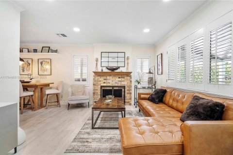 House in Fort Lauderdale, Florida 2 bedrooms, 70.88 sq.m. № 1867056 - photo 4