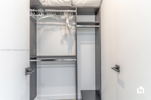 Condo in Miami, Florida  № 1920748 - photo 24