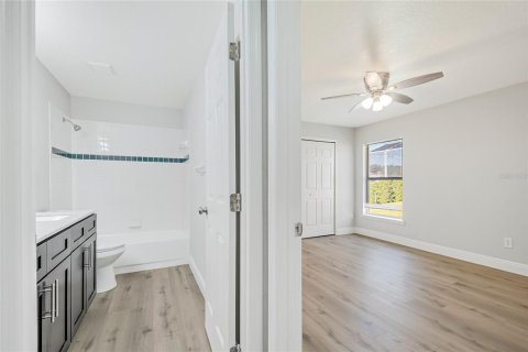 Villa ou maison à vendre à Clermont, Floride: 4 chambres, 253.07 m2 № 2431928 - photo 21