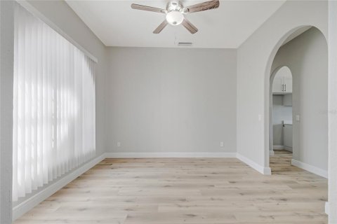 Villa ou maison à vendre à Clermont, Floride: 4 chambres, 253.07 m2 № 2431928 - photo 10