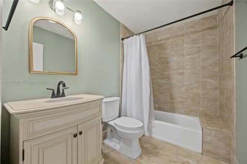 Condominio en venta en Palmetto Bay, Florida, 2 dormitorios, 134.24 m2 № 2428310 - foto 24