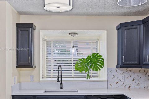 Condominio en venta en Palmetto Bay, Florida, 2 dormitorios, 134.24 m2 № 2428310 - foto 5
