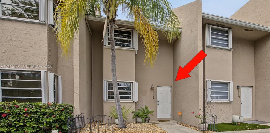 Condominio en Palmetto Bay, Florida, 2 dormitorios  № 2428310
