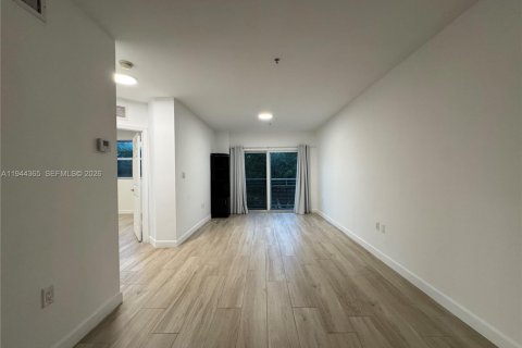 Apartment in Miami, Florida 1 bedroom, 66.89 sq.m. № 2001578 - photo 3