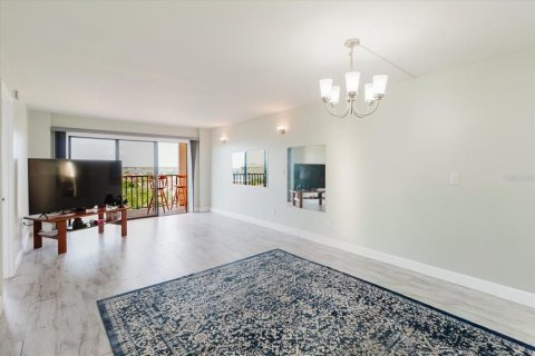 Condo in Clearwater, Florida, 2 bedrooms  № 2099341 - photo 20