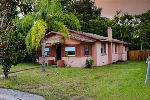 House in Orlando, Florida 3 bedrooms, 109.44 sq.m. № 1844370 - photo 1