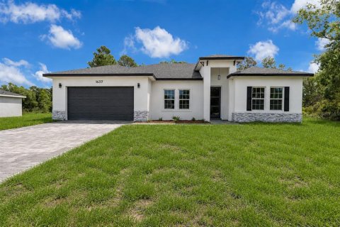 House in Ocala, Florida 4 bedrooms, 181.62 sq.m. № 2234223