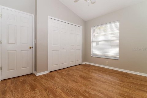 House in Tarpon Springs, Florida 4 bedrooms, 181.62 sq.m. № 2391494 - photo 14
