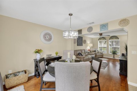 Townhouse in Valrico, Florida 2 bedrooms, 122.17 sq.m. № 1885294 - photo 14