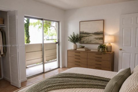 Condominio en alquiler en Coral Gables, Florida, 1 dormitorio, 82.59 m2 № 2409036 - foto 2