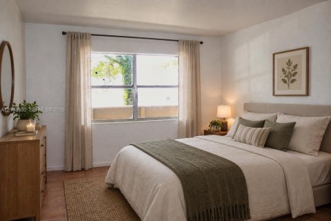 Condominio en Coral Gables, Florida, 1 dormitorio  № 2409036