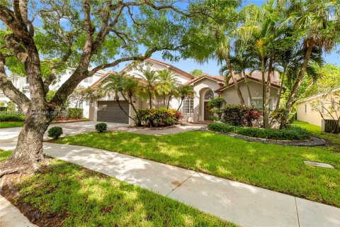 Casa en venta en Weston, Florida, 4 dormitorios, 257.9 m2 № 1779271 - foto 1