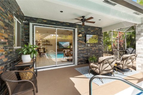 Casa en venta en Weston, Florida, 4 dormitorios, 257.9 m2 № 1779271 - foto 7