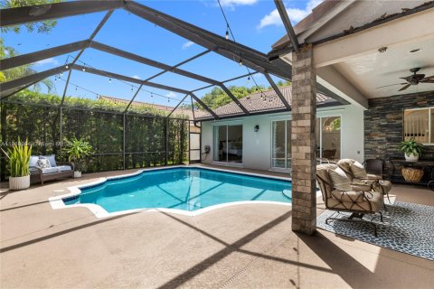 Casa en venta en Weston, Florida, 4 dormitorios, 257.9 m2 № 1779271 - foto 5