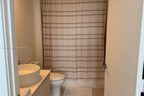 Condominio en venta en Miami, Florida, 2 dormitorios, 88.35 m2 № 1790472 - foto 8