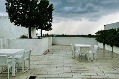 Condominio en venta en Miami, Florida, 2 dormitorios, 88.35 m2 № 1790472 - foto 26
