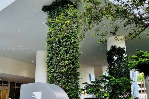 Condominio en venta en Miami, Florida, 2 dormitorios, 88.35 m2 № 1790472 - foto 19