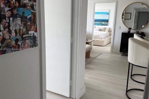 Condominio en venta en Miami, Florida, 2 dormitorios, 88.35 m2 № 1790472 - foto 10