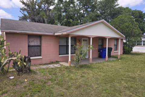 House in Lakeland, Florida 3 bedrooms, 93.55 sq.m. № 1677426 - photo 1