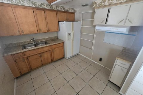 House in Lakeland, Florida 3 bedrooms, 93.55 sq.m. № 1677426 - photo 14
