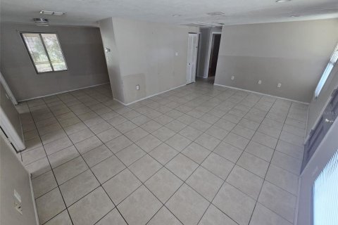 House in Lakeland, Florida 3 bedrooms, 93.55 sq.m. № 1677426 - photo 19
