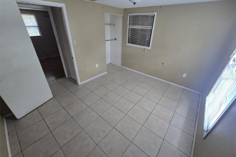 House in Lakeland, Florida 3 bedrooms, 93.55 sq.m. № 1677426 - photo 11
