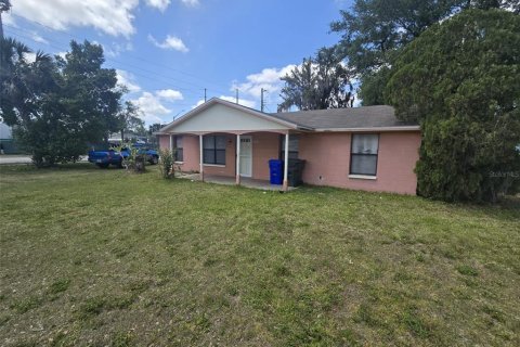 House in Lakeland, Florida 3 bedrooms, 93.55 sq.m. № 1677426 - photo 6