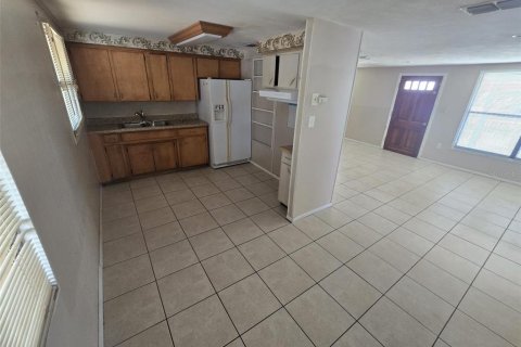 House in Lakeland, Florida 3 bedrooms, 93.55 sq.m. № 1677426 - photo 17