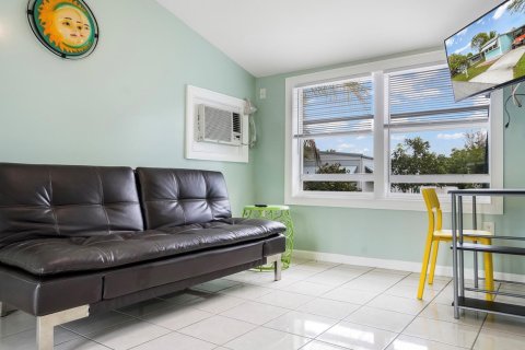 Villa ou maison à louer à Davie, Floride: 2 chambres, 74.14 m2 № 2154119 - photo 18