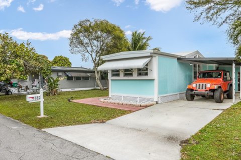 Villa ou maison à louer à Davie, Floride: 2 chambres, 74.14 m2 № 2154119 - photo 13